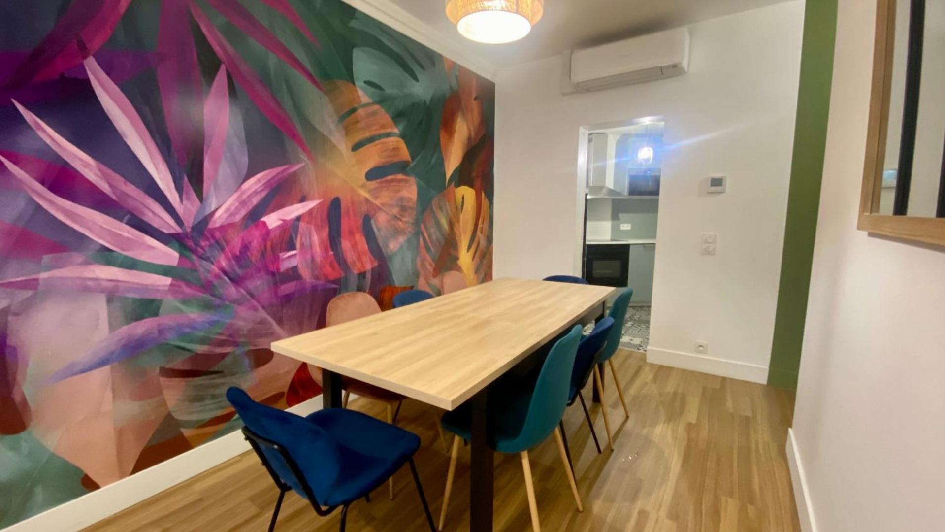 Appartement Lumineux Proche Saint-Lazare - 8P Paris Luaran gambar