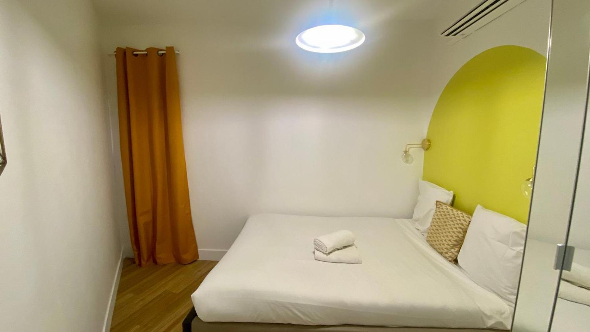 Appartement Lumineux Proche Saint-Lazare - 8P Paris Luaran gambar